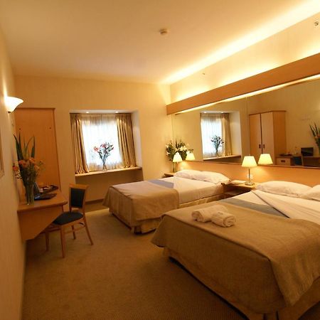 Hotel Aeroparque Inn & Suites Buenos Aires Eksteriør bilde
