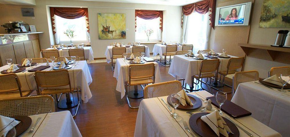 Hotel Aeroparque Inn & Suites Buenos Aires Restaurant bilde