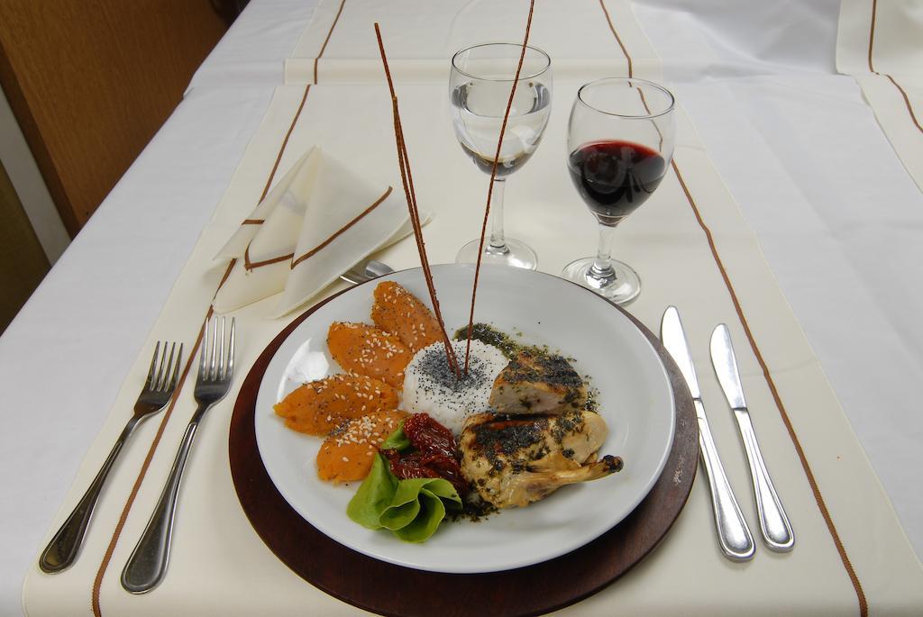 Hotel Aeroparque Inn & Suites Buenos Aires Eksteriør bilde