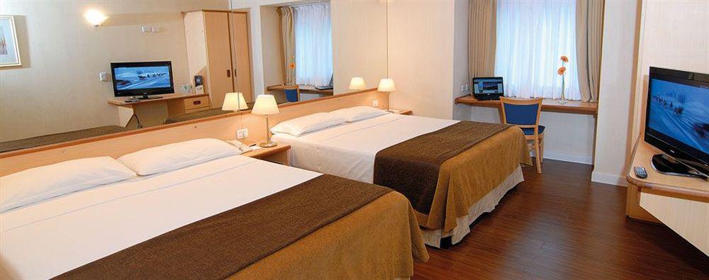 Hotel Aeroparque Inn & Suites Buenos Aires Eksteriør bilde