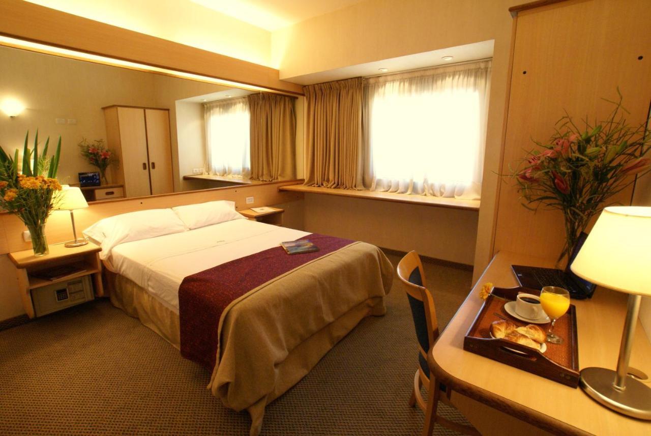 Hotel Aeroparque Inn & Suites Buenos Aires Eksteriør bilde